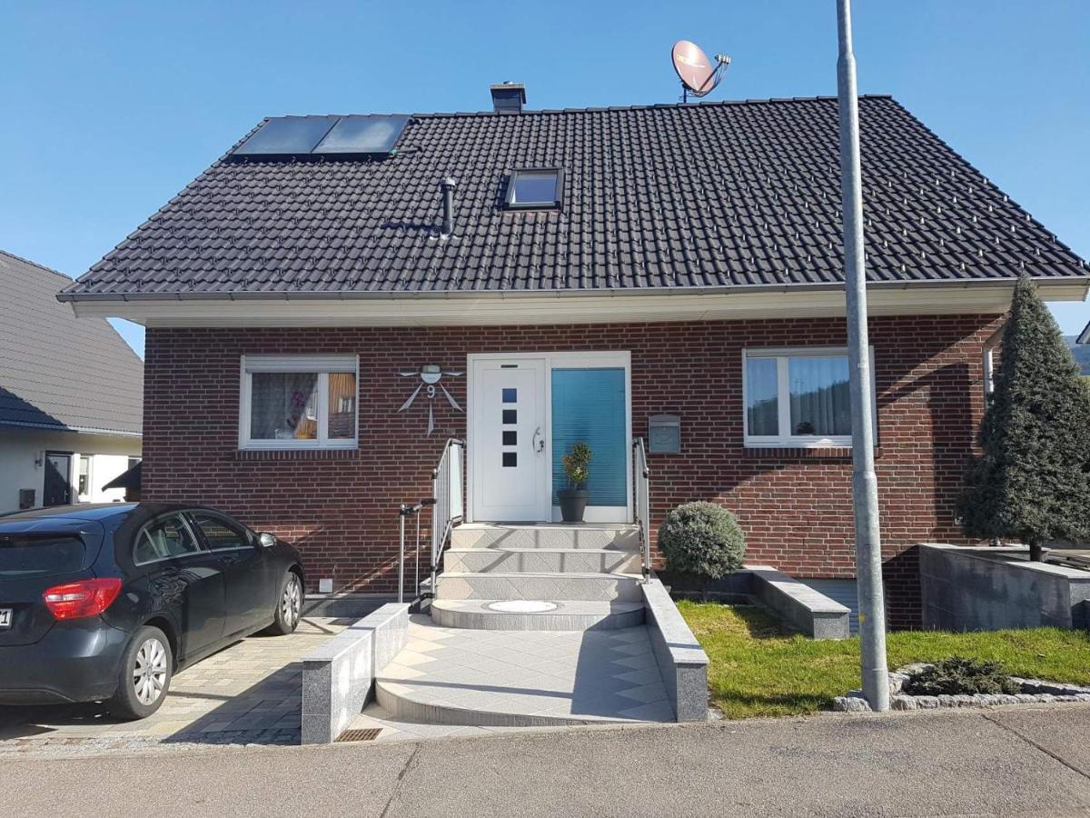 Gemuetliches Haus Im Herzen Des Schwarzwaldes Fuer Bis Zu 9 Personen 엘자흐 외부 사진