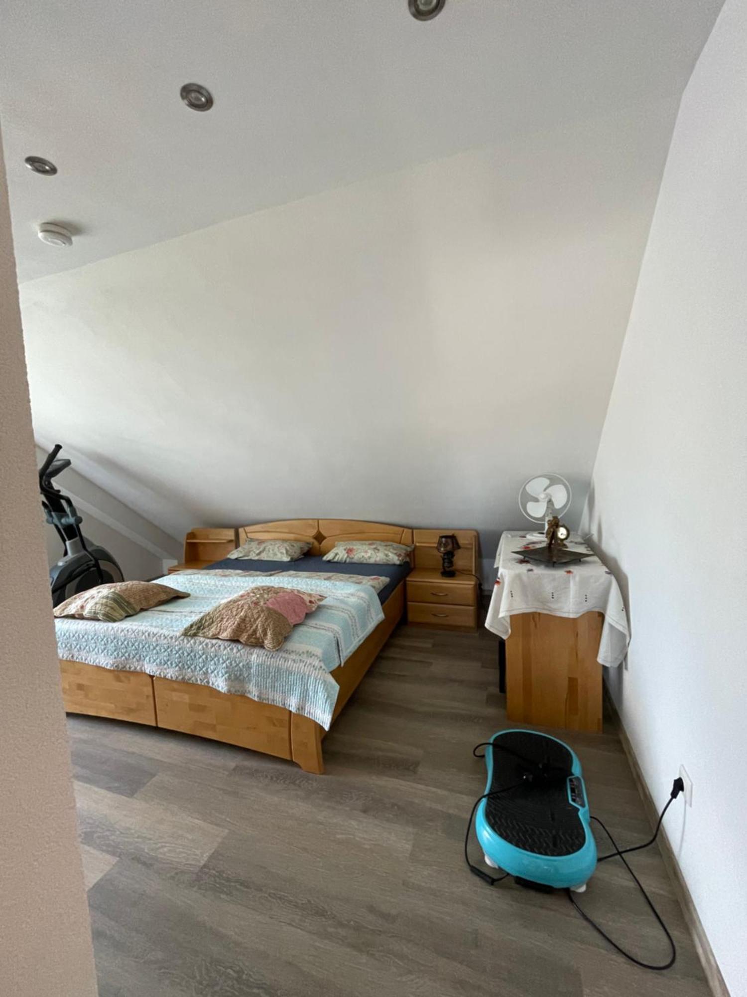 Gemuetliches Haus Im Herzen Des Schwarzwaldes Fuer Bis Zu 9 Personen 엘자흐 외부 사진